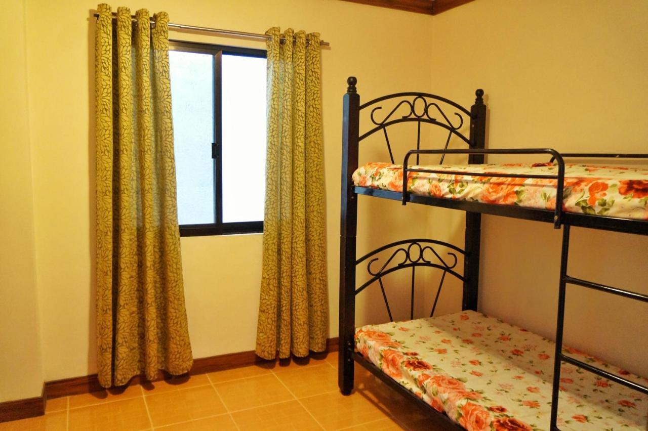 Elaine'S Homestay Dumaguete City Exterior photo